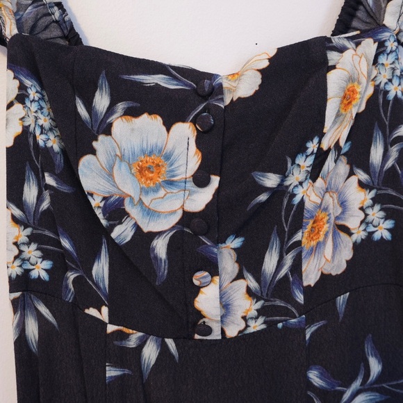 Flynn Skye Bardot Maxi Dress - Picture 5 of 9